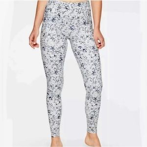 Athleta Sandstone Salutation Stash Pocket Legging- Speckled